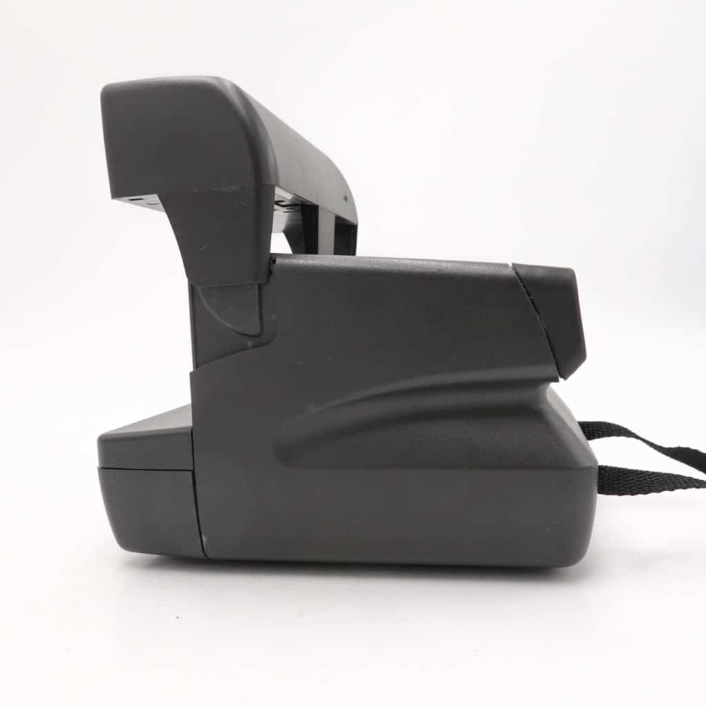 Polaroid 636 Closeup Instant Film Camera - CameraCrate.com - Super 8 ...
