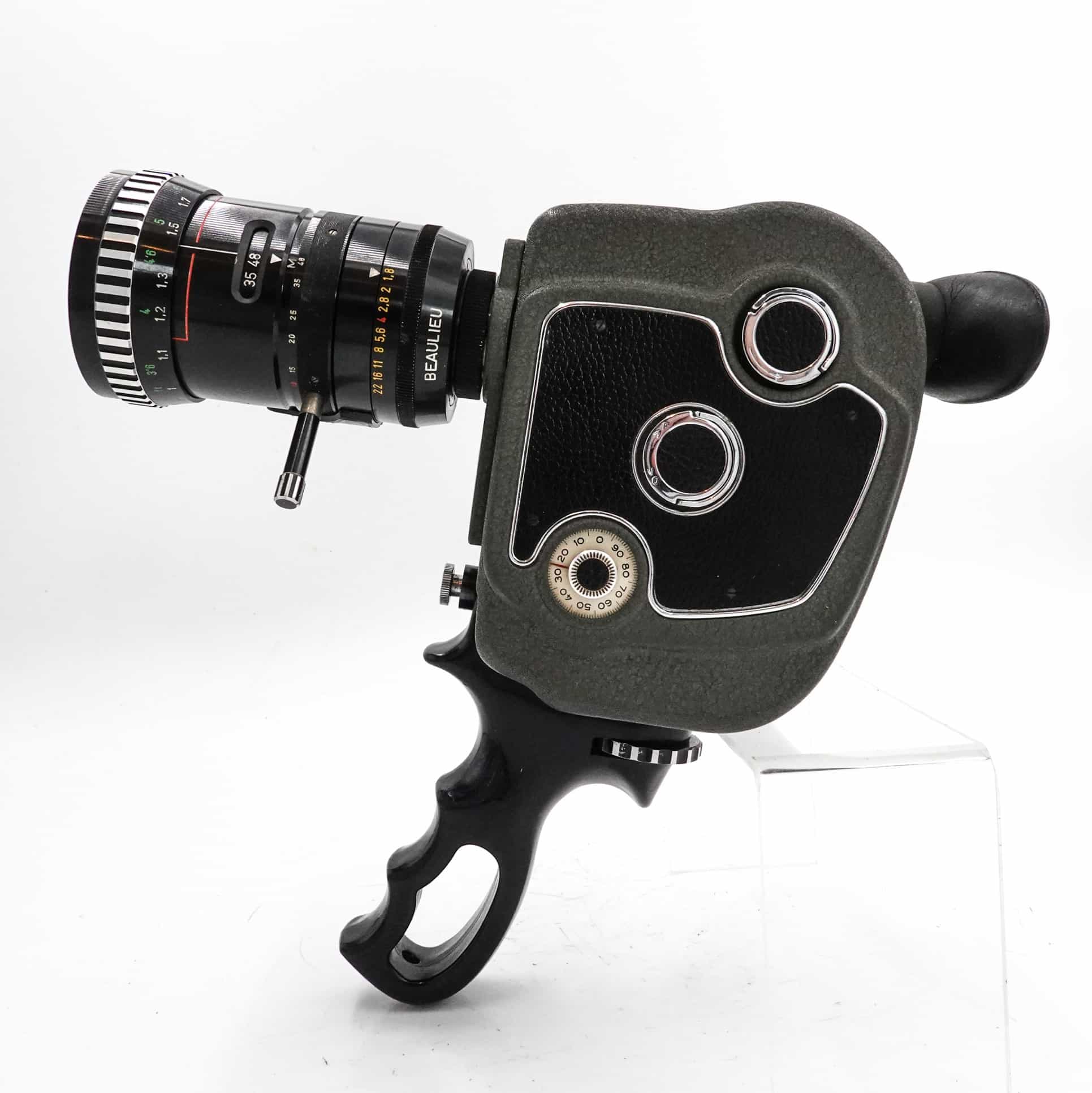 Beaulieu R8 Double 8mm Camera