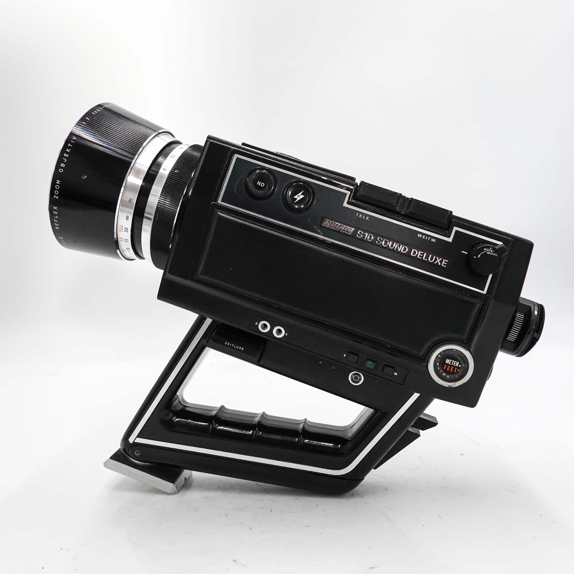Revue S10 Deluxe Super 8 Camera
