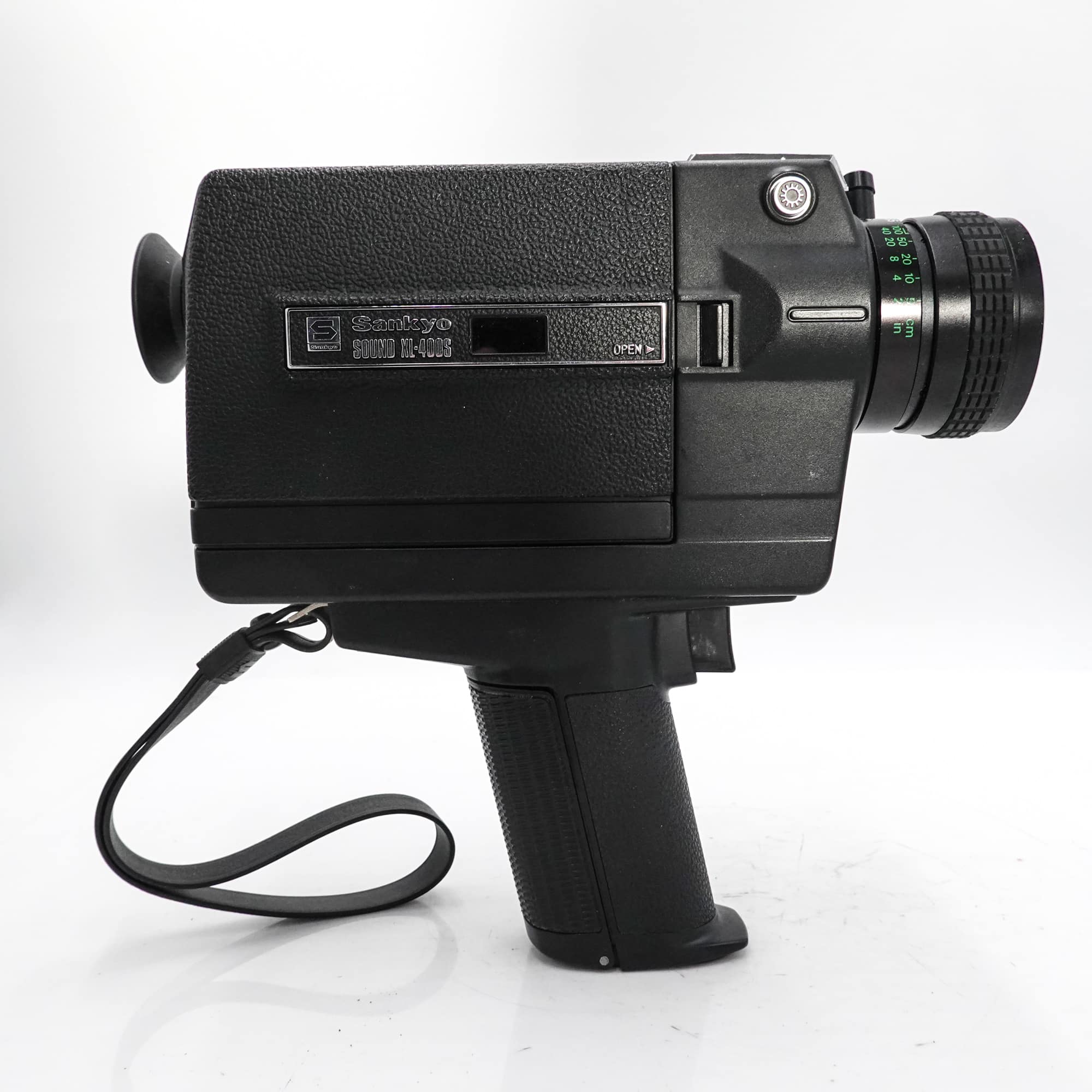 Sankyo XL-400s Super 8 Camera